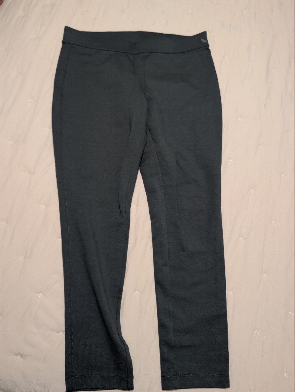 Eddie Bauer Women's Dark Charcoal Straight-Leg Knit Pants